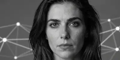 Carol Portaluppi: O golpe do chocolate que mostra o perigo dos links suspeitos e a engenharia social