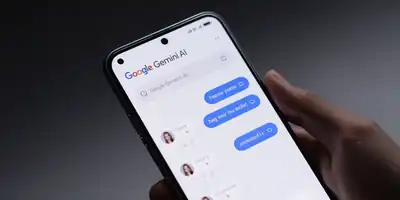 Adeus à busca manual: Google libera pesquisa rápida de histórico de conversas com IA no celular