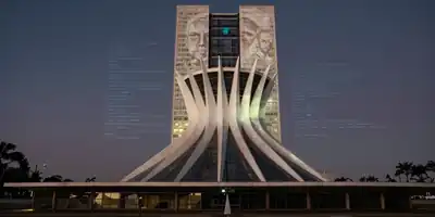 TSE julga uso do vídeo de Bolsonaro pelo PL e define regras para IA em eleições