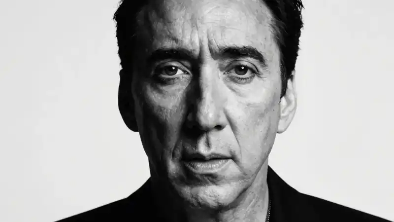 Spider-Noir: Nicolas Cage Brilha em Novas Imagens que Revelam Dualidade em Preto e Branco e a Cores