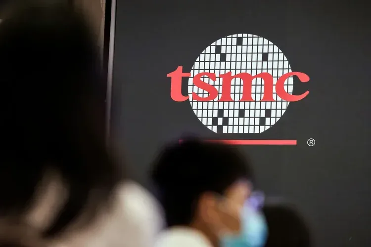 EUA impõem novas restrições em chips avançados da TSMC para clientes chineses, diz agência: