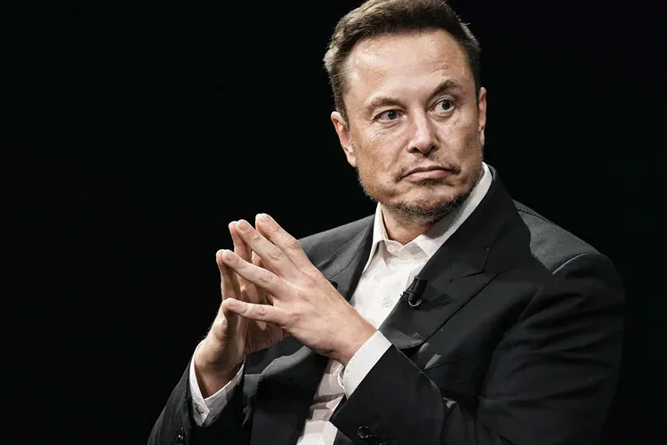 Musk acusa OpenAI de tentar 'monopolizar' mercado de IA | Exame
